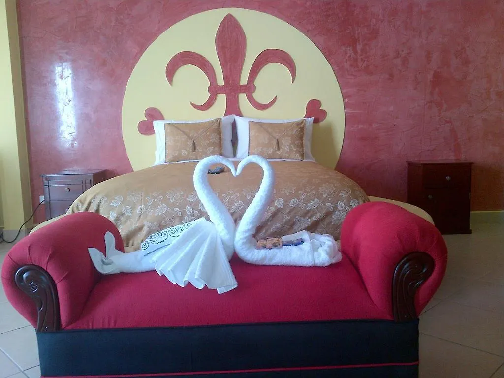 Guest house El Obraje Quito-Airport Hotel
